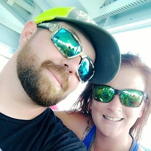 Meet your Posher, Danielle nicole